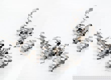 Milltek 运动排气阀后消音器，带拉丝钛合金 GT-115 排气管装饰。适用于保时捷 Macan 95B MK2 GTS 和 Turbo - 95B253601DY, 95B253600CY, 95B253612MY, 95B253611MY, 95B253600DY, 95B253601EY - SSXPO178