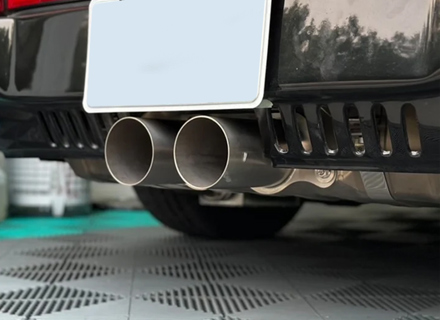 Embout d'échappement en titane. Porsche 997 GT3, 991 GT3 et GT3 RS - 99711125390, 99711125393