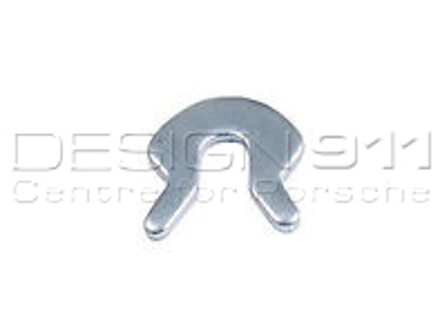 Handbrake Shoes Retaining Clip. Porsche 924 76-85 - 211609619