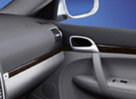 Dark Walnut Pack / High-gloss finish. Porsche 955 Cayenne - 95504480018, 95504480019, 95504480188, 95504480189