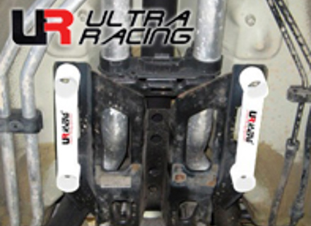 Middle Lower Bar. Porsche 997 Carrera 4S 2006>> - Ultra Racing - ML4-1510P