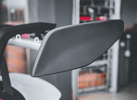 Swan neck rear spoiler end plates carbon fibre. Porsche 992 GT3 RS - 9GT827685, 9GT827685OK1, 9GT827686, 9GT827686OK1, 9GT827867C, 9GT827867COK1, 9GT827868C, 9GT827868COK1