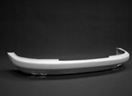 前保险杠 911 2.3R 风格，适用于 WIDEBODY。保时捷 911 65-73 - 91150510120 - TK216