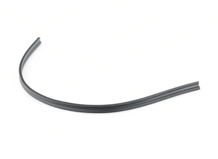 Front 1/4 light window lower seal. Porsche 911 65-89 - 90153193320