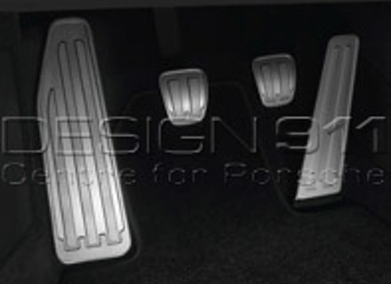 Pedals and footrest in aluminium MANUAL. Porsche 991 / 981 Boxster / 981 Cayman / 718 Boxster - 99104470002