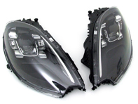 Led Headlamps in Black - RHD (right hand drive). Porsche Macan - 95B04490091 Led Headlamps in Black - RHD (right hand drive). Porsche Macan - 95B04490091