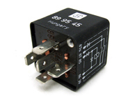 Relay for pump. Porsche 928 1990-95 - 96461513500, 96461513501, 96461513502 Relay for pump. Porsche 928 1990-95 - 96461513500, 96461513501, 96461513502