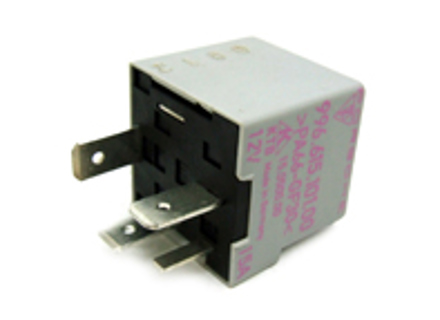 Fuel pump relay. Porsche 986 Boxster / 996 / 996 Turbo - 99661510100