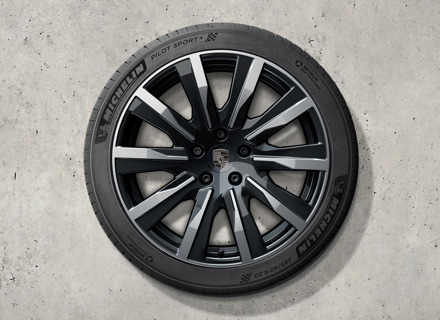 20-inch Taycan Tequipment Design summer wheel-and-tyre set, painted in Black (high-gloss). Porsche Taycan (MK2) 2024>> - 9J1073663HH - 9J1073663HH