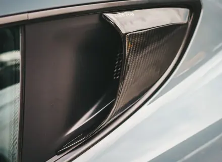 后角窗进气口套件 GT4 RS 风格 - 982853990OK1, 982853989OK1