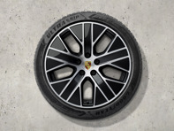 Ensemble de roues et pneus d'hiver Taycan Turbo Aero de 20 pouces. Porsche Taycan (MK2) 2024>> - 9J1073603CC - 9J1073603CC Ensemble de roues et pneus d'hiver Taycan Turbo Aero de 20 pouces. Porsche Taycan (MK2) 2024>> - 9J1073603CC - 9J1073603CC