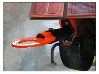 Gancho de remolque retráctil Rennline. Porsche 964/993 (trasero) 944 (delantero) - E67 Gancho de remolque retráctil Rennline. Porsche 964/993 (trasero) 944 (delantero) - E67