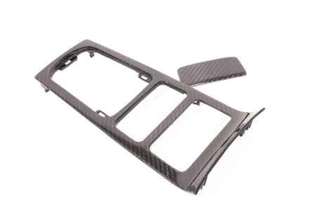 Centre console trim carbon fibre from Rennline. Porsche 958 Cayenne 2011-14 - 958553324006BB, 95855332402BG1, 95855332401GR4, 95855332403CK6, 95855332404BT2, 95855332405BX3, 95855332406OG1, 95855332407OE9 - I171