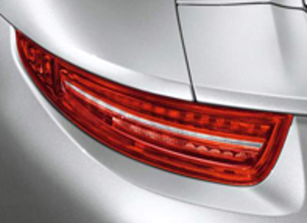 LED-Heckleuchte serienmäßig. Porsche 991 Carrera RHD Autos - 99163114312, 99163114312, 99163114414, 99163114314, 99163114415, 99163114315, 99163114313, 99163114413