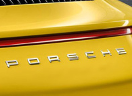 Stemma posteriore 'PORSCHE' per Porsche 991.2 - 99104480380G2X