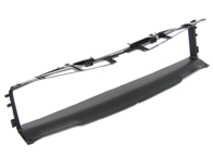 Centre radiator air flow guide. Porsche 95B Macan - 95B1217101E0, 95B121710