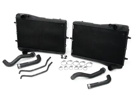 Water coolant radiator and pipe kit. PORSCHE 996 Turbo