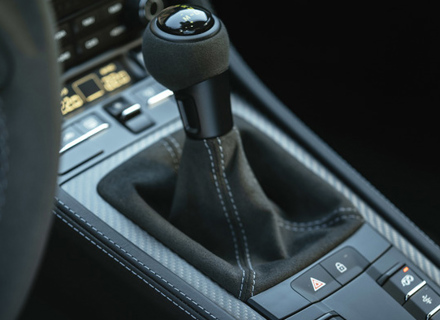 PDK sportknop en upgradekit voor kofferbak, zwarte Race-Tex/blauwe stiksels. Porsche 718 / 991.2 / 991 GT3 - 982713120AQT0