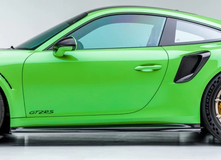 Voorbumper canards in hoogglans koolstofvezel. Porsche 991 GT2 2017 tot 2019