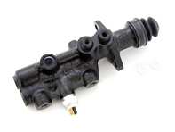 Brake master cylinder with switch. Porsche 911 / 930 / 912 / 914 - 91135501202, 1661100200, 90135501202, 91135501201 Brake master cylinder with switch. Porsche 911 / 930 / 912 / 914 - 91135501202, 1661100200, 90135501202, 91135501201