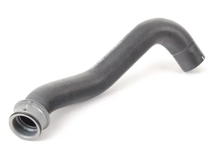Tubo di ritorno del tubo del radiatore dell'acqua in basso a sinistra. Porsche 996 Carrera 4S / 996 Turbo - 99610662579, 99610662578, 99610662574