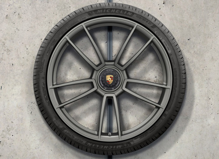 20-/21-inch 911 Turbo S, Platinum (satin-gloss) Alloy wheels and winter tyres Original Porsche - 992044603AC