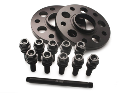 Wheel spacers 15mm in Black with black bolts. Porsche 996, 997, 986, Cayman