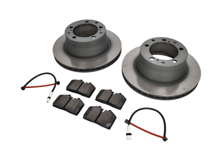 Rear brake pads and brake disc package. Porsche 944 S2 3.0L 16V 1989-91 Sebro - 95135204105, 94461236502, 96435193903, 95135193908, 95135204102
